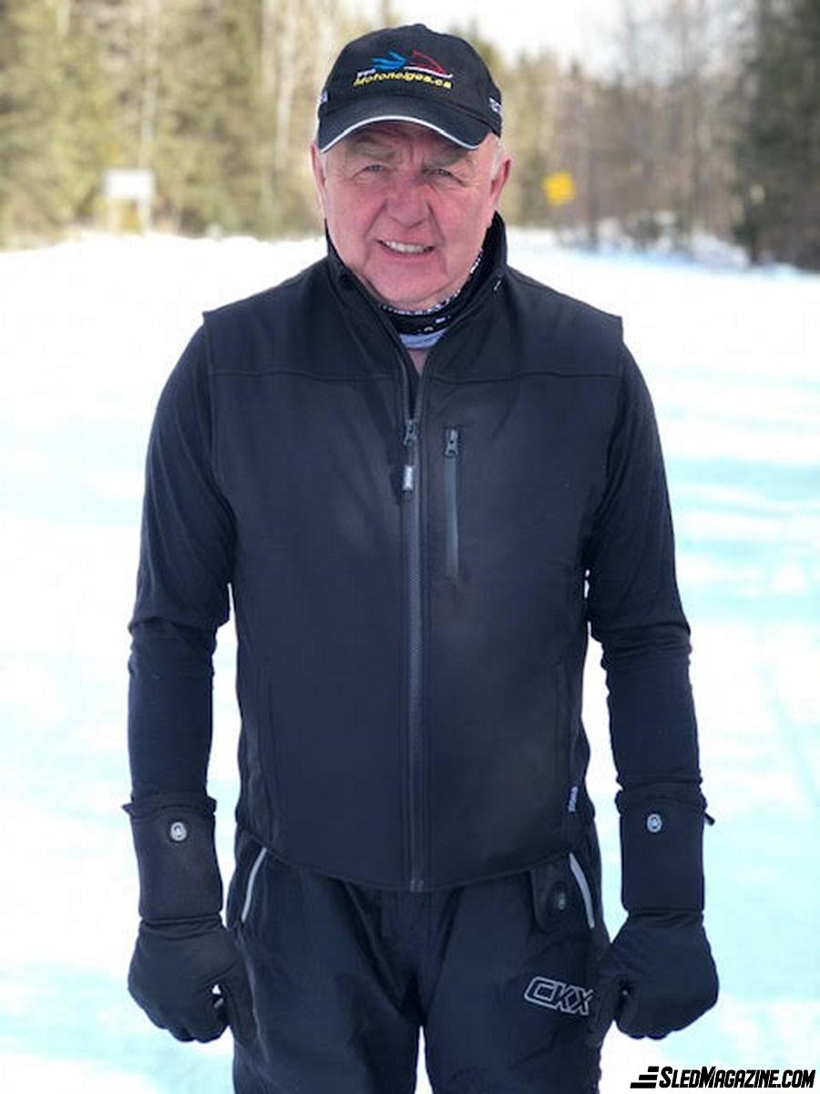 Review of the Ewool heated jacket and glove liner Review of the Ewool heated jacket and glove liner