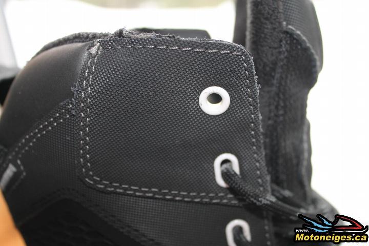 Oeillets de la botte Oeillets de la botte