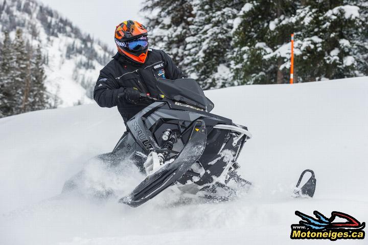 Motoneige Polaris 800 Switchback Assault 2017 Motoneige Polaris 800 Switchback Assault 2017