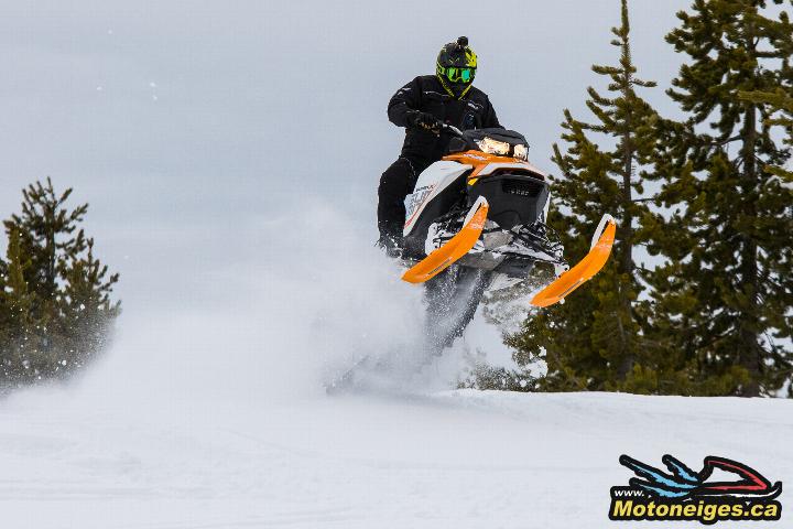 Test du Summit 2017 850 E-TEC Test du Summit 2017 850 E-TEC