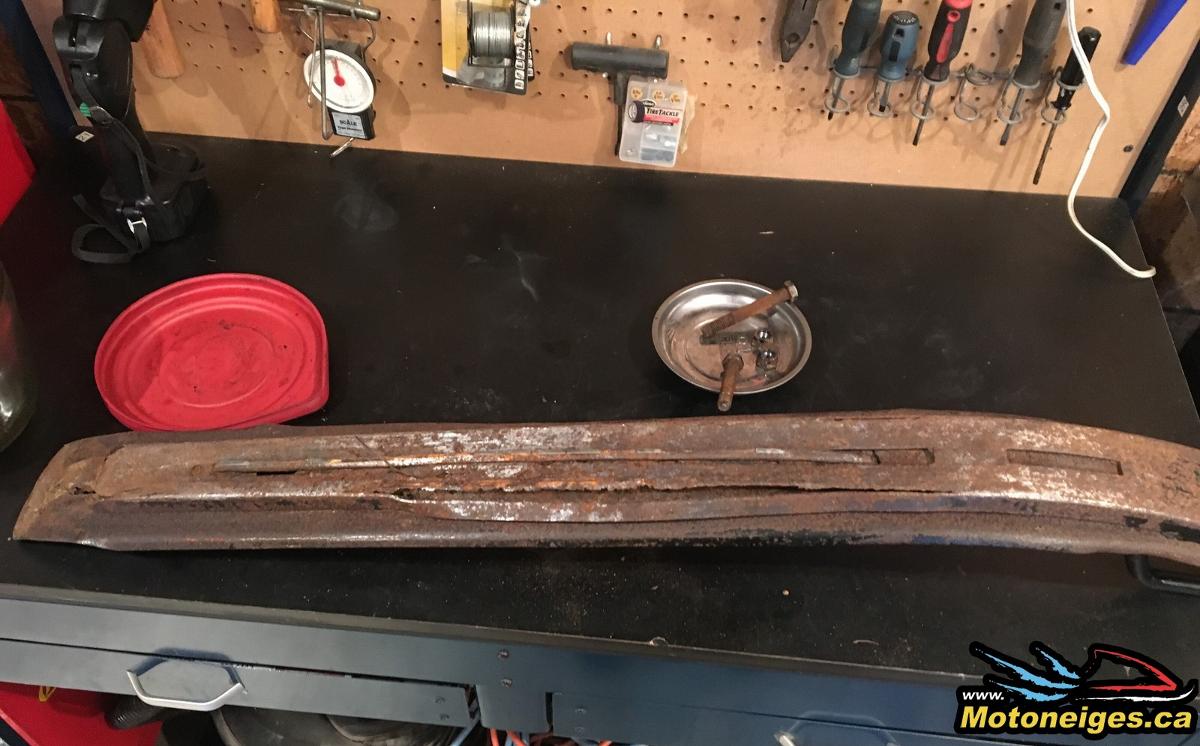 A Rebuild by Sledmagazine.com - Part 4 : 2 small skis, a lot of welding and a little powdercoat! -snowmobiles - snowmobilers A Rebuild by Sledmagazine.com - Part 4 : 2 small skis, a lot of welding and a little powdercoat! -snowmobiles - snowmobilers